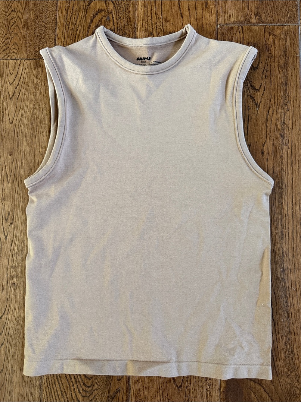 NWOT SKIMS Sleeveless Crewneck Tank in Camel Sz Small